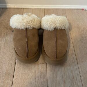 Platform Ugg Slippers